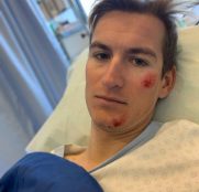 mikkel-honore-deceuninck-quickstep-2020-atropellado