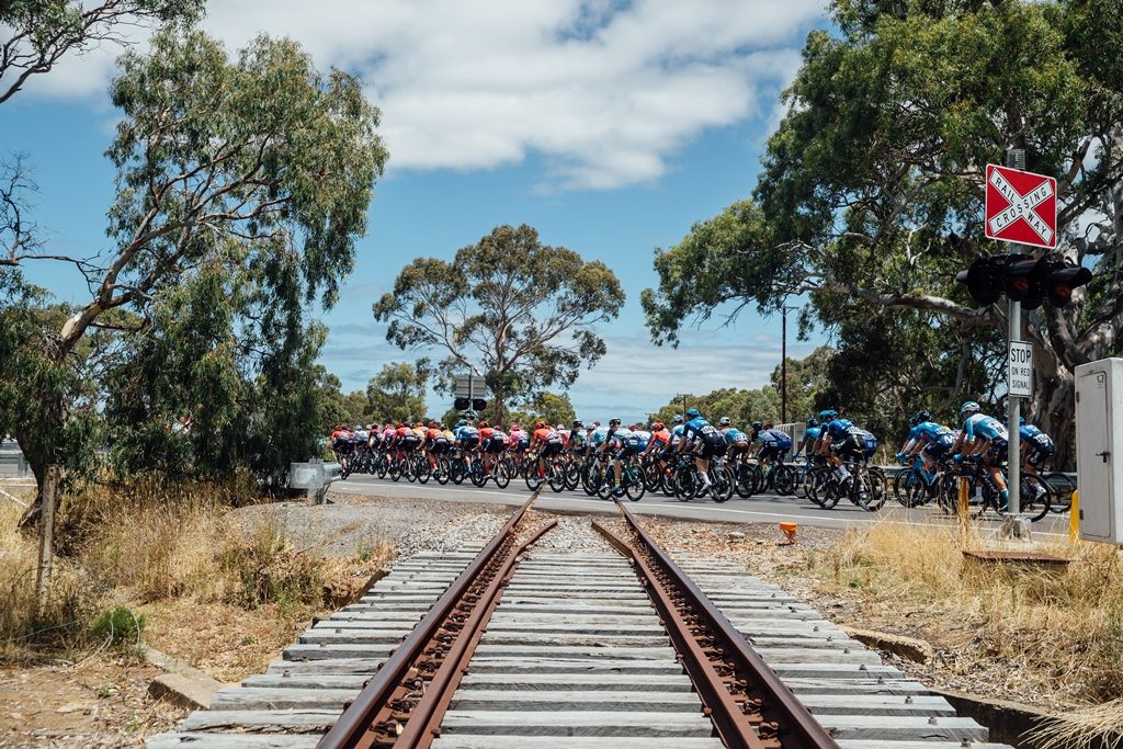 tour-down-under-2020-peloton-etapa5