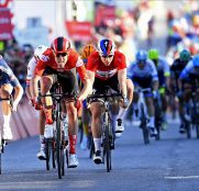 bol-jakobsen-modolo-volta-algarve-2020-etapa3