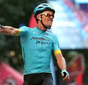 luis-leon-sanchez-astana-vuelta-murcia-2020-etapa2-meta