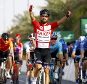 nacer-bouhanni-team-arkea-samsic-saudi-tour-2020-etapa4-1