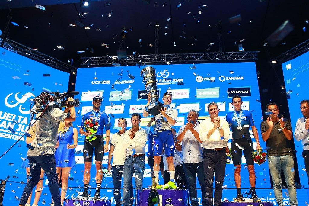 remco-evenepoel-deceuninck-quickstep-oscar-sevilla-filippo-ganna-vuelta-san-juan-2020-etapa7