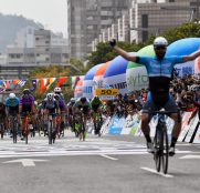 eric-young-peñalver-sureda-burgos-bh-tour-taiwan-2020-etapa1