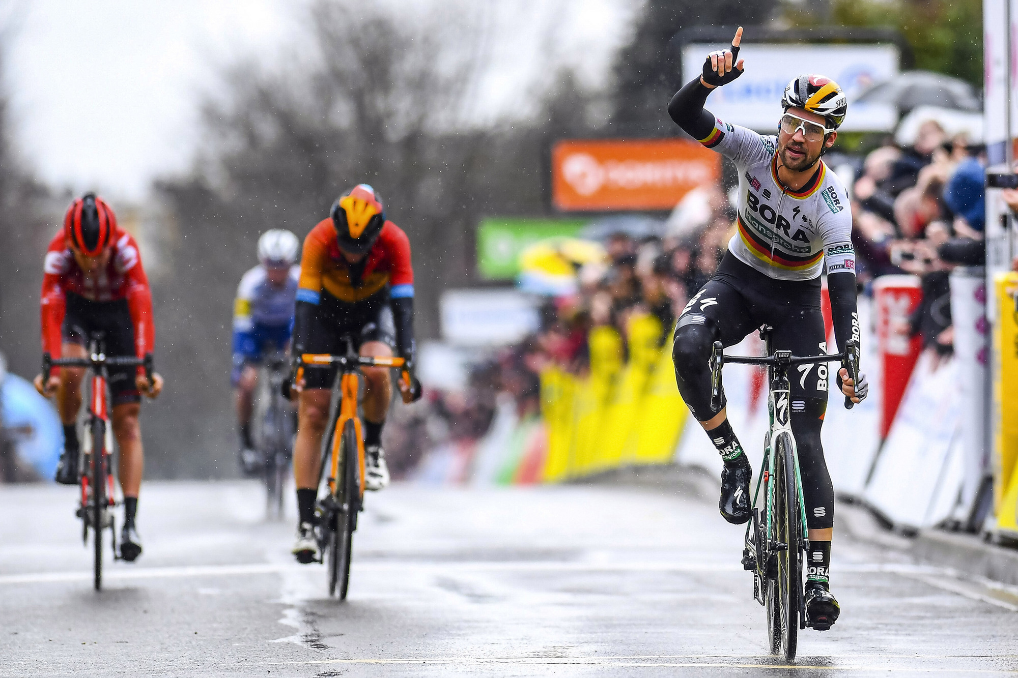 Schachmann gana en Paris-Nice