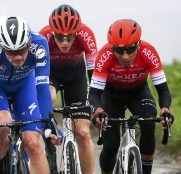 nairo-quintana-abanicos-paris-niza-2020