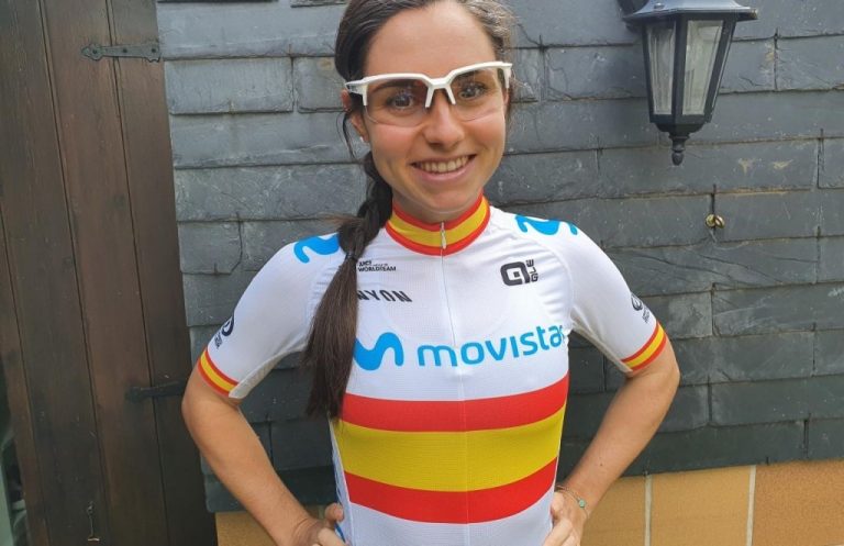 lourdes-oyarbide-movistar-team-2020-gafas-100percent