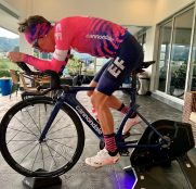 rigoberto-uran-ef-pro-cycling-2020-cuarentena