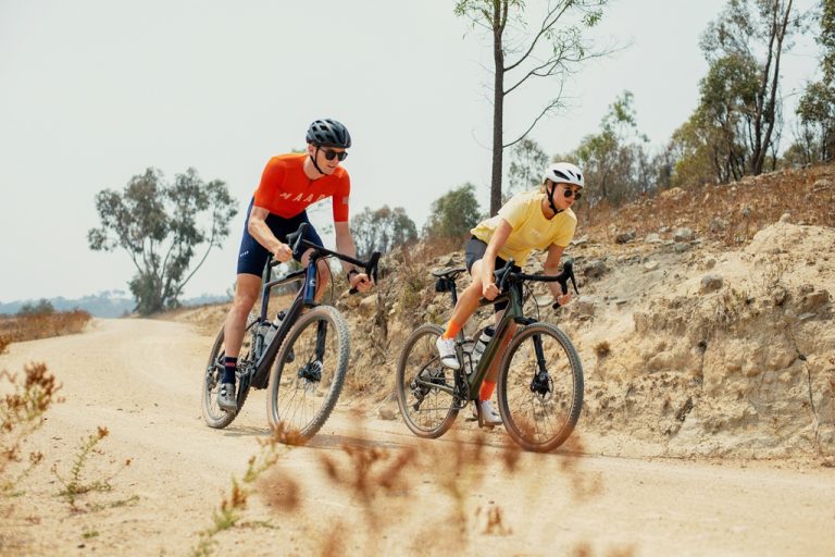 Topstone Carbon Lefty_Lifestyle_1_HighRes