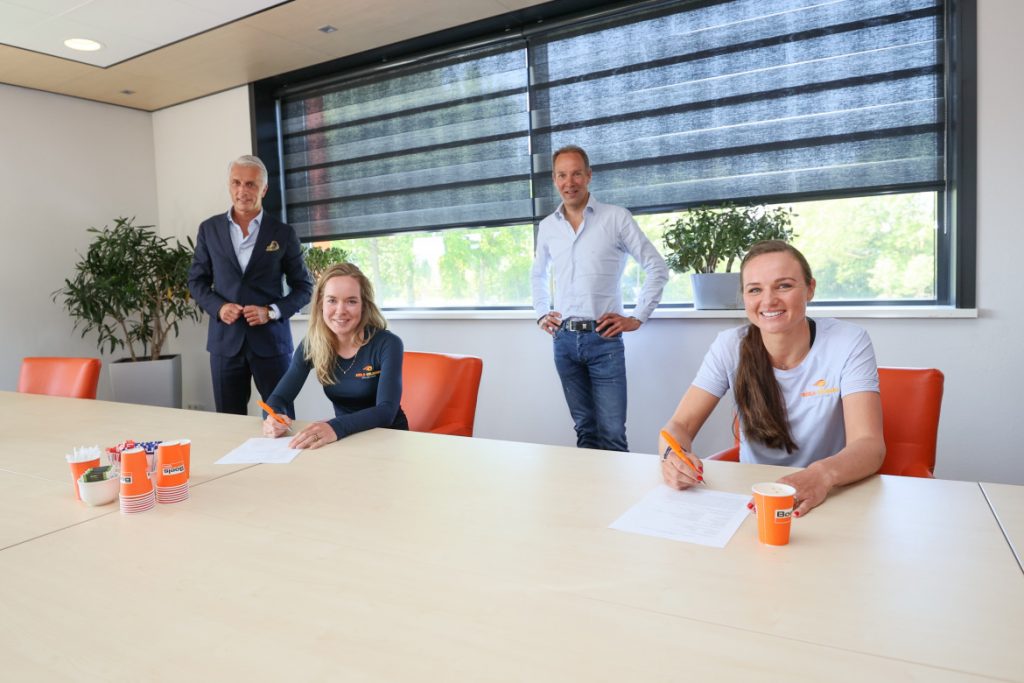 anna-van-der-breggen-chantal-blaak-2020