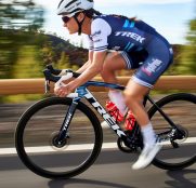 El Trek-Segafredo femenino elige el País Vasco para entrenar