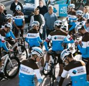 ag2r-la-mondiale-2020-concentracion-tour-francia-2