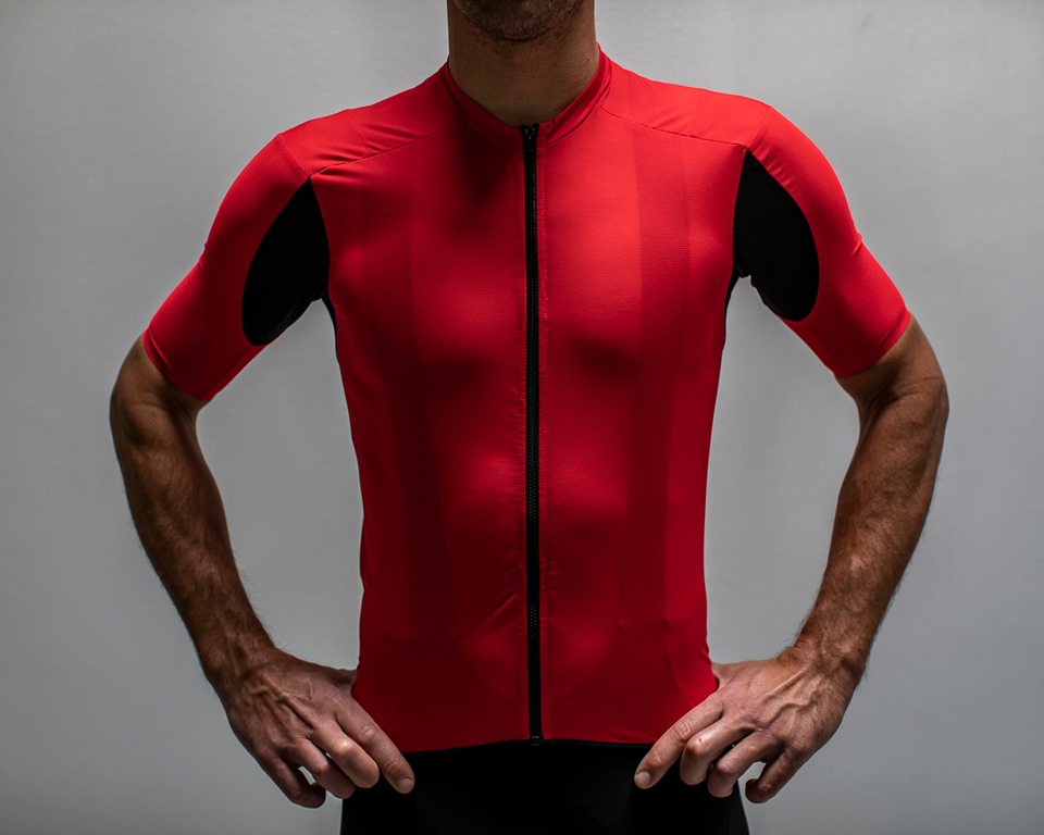 castelli-SUPERLEGGERA_SUPERLEGGERA_4P2A9490