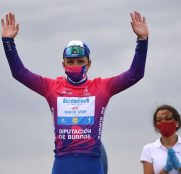 emco-Evenepoel-deceuninck-Vuelta-a-Burgos-2020-etapa3-podio