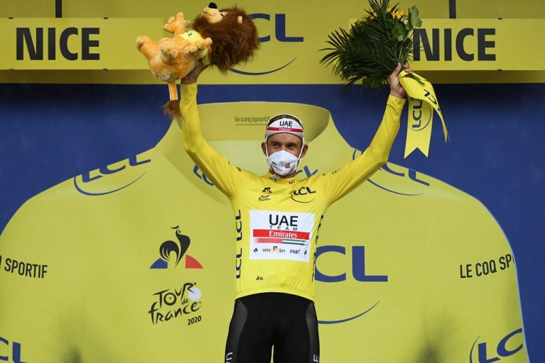 alexander-kristoff-uae-tour-francia-2020-etapa1-podio