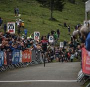 egan-bernal-team-ineos-la-route-occitanie-2020-etapa3