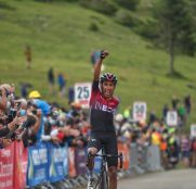 egan-bernal-team-ineos-route-occitanie-2020-etapa3-meta