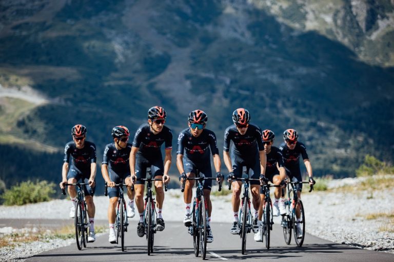 Ineos Grenadiers presenta su nueva imagen (Vídeo y fotos)