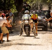 mavi-garcia-ale-strade-bianche-2020-sterrato