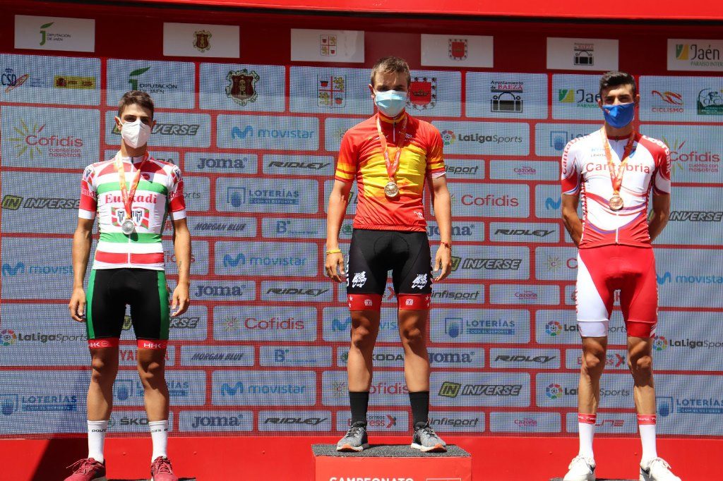 raul-garcia-pierna-lizarte-campeonato-españa-contrarreloj-sub23-2020-podio