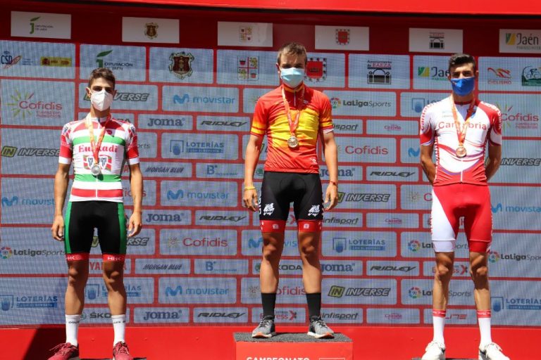 raul-garcia-pierna-lizarte-campeonato-españa-contrarreloj-sub23-2020-podio