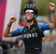 sandra-alonso-cronos-casa-dorada-sopelana-2020