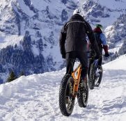 Kit-de-viaje-imprescindible-para-ruta-de-bikepacking