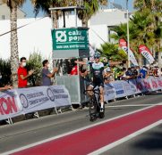 alex-martin-kometa-xstra-volta-valencia-2020-etapa1-meta