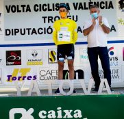 alex-martin-kometa-xstra-volta-valencia-2020-etapa1-podio-amadeo-olmos