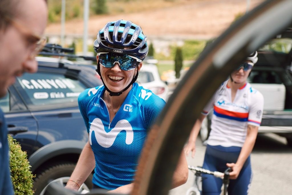 aude-bannic-movistar-team-2020