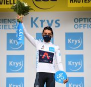egan-bernal-ineos-grenadiers-tour-francia-2020-etapa8