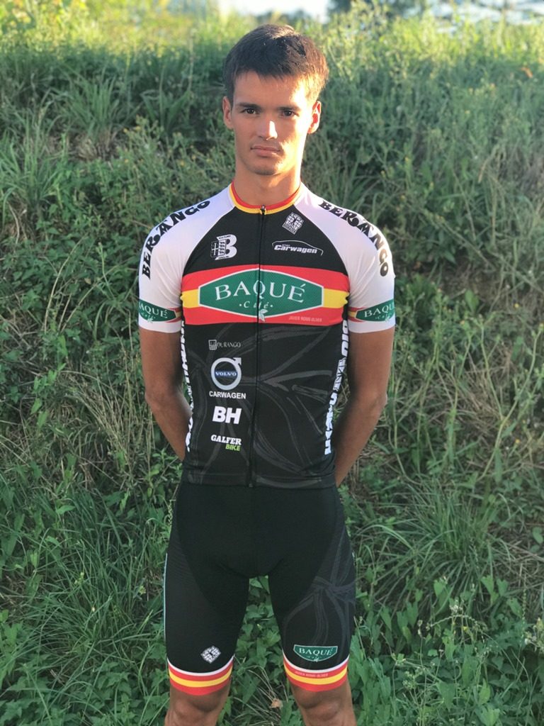 javier-romo-baque-campeon-españa-maillot-1