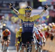 primoz-roglic-team-jumbo-visma-tour-francia-2020-etapa4