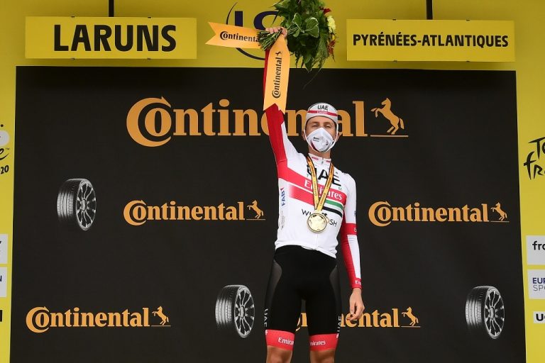 tadej-pogacar-uae-tour-francia-2020-etapa9-podio