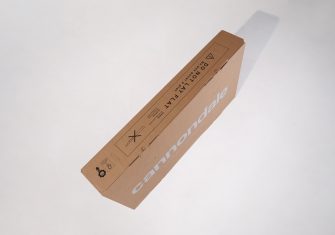 Cannondale: Cajas recicables y bicicletas montadas al 95%