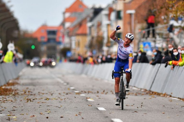 Yves-Lampaert-deceuninck-Driedaagse-Brugge-De-Panne-2020gge-De-Panne-202