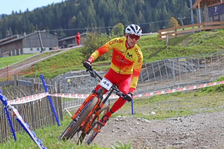 Mundial BTT: Un positivo y otros seis aislados en la selección española