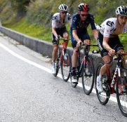 jai-hindley-team-sunweb-giro-italia-2020-etapa15