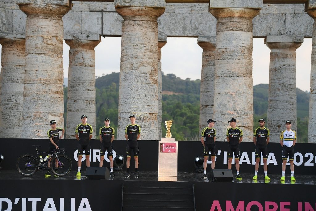 mitchelton-scott-giro-italia-2020