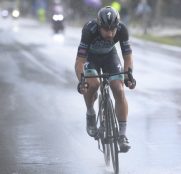 Giro de Italia: Peter Sagan, monumental en Tortoreto (Vídeo)