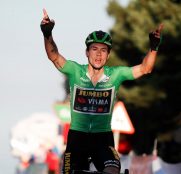 primoz-roglic-jumbo-visma-vuelta-españa-2020-etapa8-meta