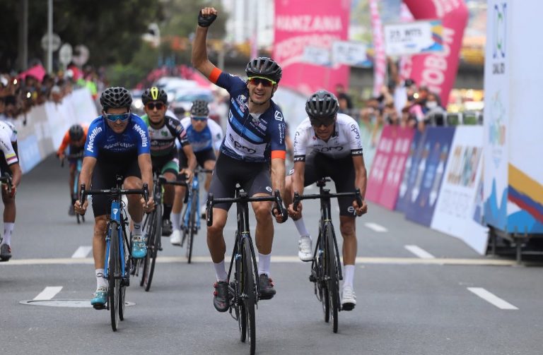 Vuelta a Colombia: Juan Pablo Suárez gana la penúltima