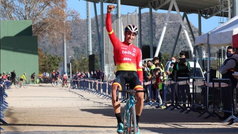 Copa España: Felipe Orts y Lucía González vencen en Xàtiva