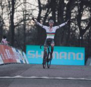 mathieu-van-der-poel-namur-wout-van-aert-2021