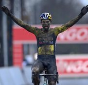 wout-van-aert-dendermonde-202