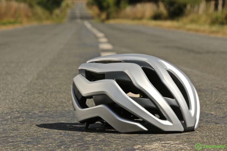 Giant Rev Pro Mips: Un compañero fiel para tu cabeza (Test)