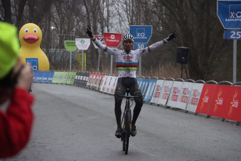 mathieu-van-der-poel-hamme-2021