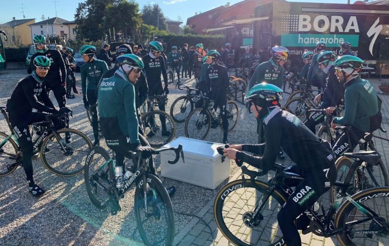 Bora-hansgrohe: Wilco Kelderman y Andreas Schillinger, con fracturas de vértebra