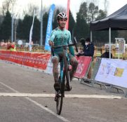 felipe-orts-campeonatos-españa-ciclocross-2021-torrelavega-meta