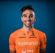Cortina, Rubén Fernández y Maté presentan su nueva piel