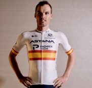 Astana-Premier Tech presenta el maillot de campeón de España de Luis Léon Sánchez (Vídeo)